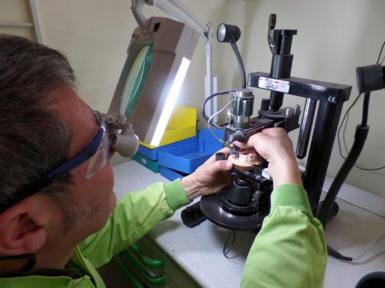 37-laboratorio-odontotecnico